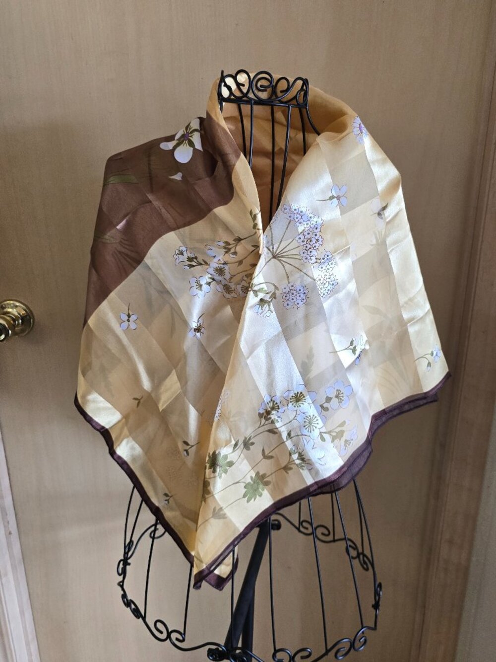 Beautiful Gold-Ivory-Green-Brown 39"x40" Floral Scarf - Picture 10 of 11